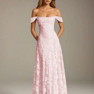 New/Never Worn Off-Shoulder Light Pink Floral Lace Dress in time for Prom!